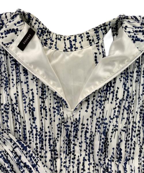 anuans（アニュアンス）anuans (アニュアンス) アブストラクトドットパターンワンピース ホワイト サイズ:Fの古着・服飾アイテム