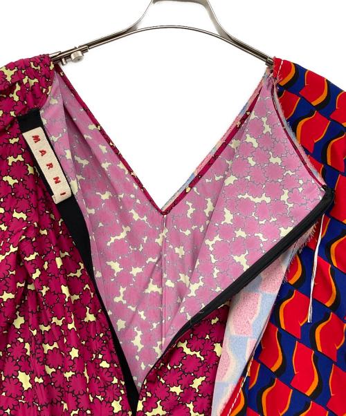 MARNI（マルニ）MARNI (マルニ) スイッチングアシンメトリーブラウス ピンク×ネイビー サイズ:42 未使用品の古着・服飾アイテム