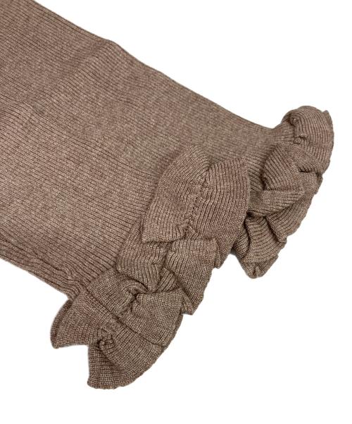 M-PREMIER（エムプルミエ）M-premier (エムプルミエ) フリルリブニット ブラウン サイズ:38の古着・服飾アイテム