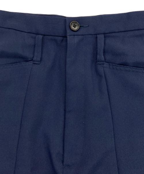 KOZABURO（コウザブロウ）KOZABURO (コウザブロウ) Uniform 3D Shaped Trousers ネイビー サイズ:1の古着・服飾アイテム