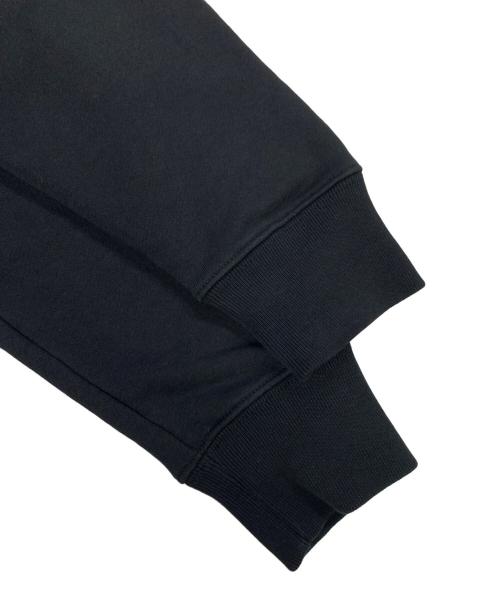 maison kitsune（メゾンキツネ）MAISON KITSUNE (メゾンキツネ) ワッペンクルーネックスウェット ブラック サイズ:Mの古着・服飾アイテム