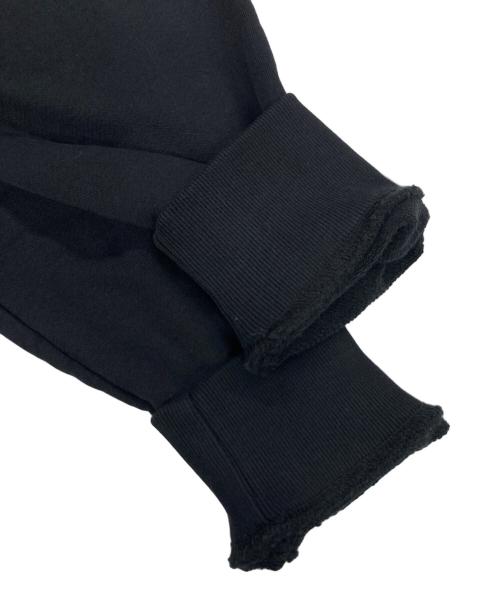 maison kitsune（メゾンキツネ）MAISON KITSUNE (メゾンキツネ) ワッペンクルーネックスウェット ブラック サイズ:Mの古着・服飾アイテム