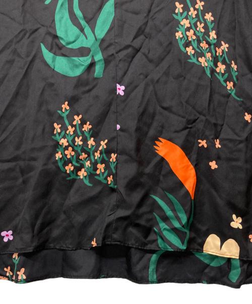marimekko（マリメッコ）marimekko (マリメッコ) シルクブラウスワンピース ブラック サイズ:34の古着・服飾アイテム