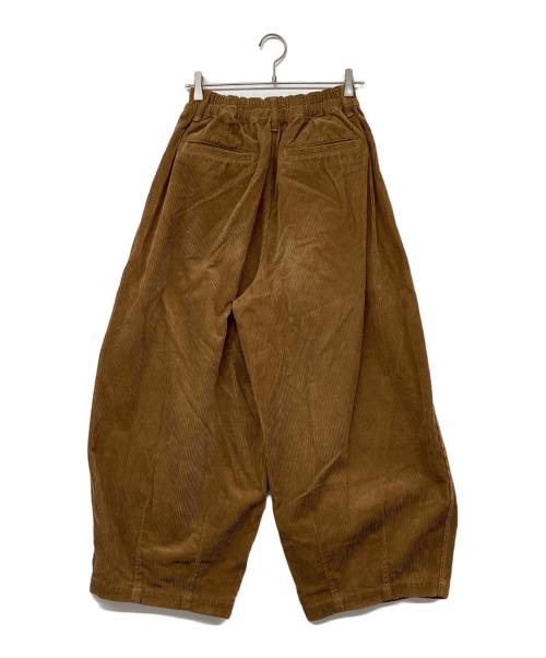 HARVESTY（ハーベスティー）HARVESTY (ハーベスティー) コーデュロイサーカスパンツ ブラウン サイズ:2の古着・服飾アイテム