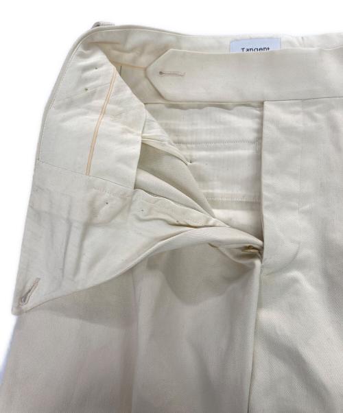 Tangent（タンジェント）Tangent (タンジェント) ブリティッシュアーミー コットンサージ グルカパンツ ホワイト サイズ:44の古着・服飾アイテム