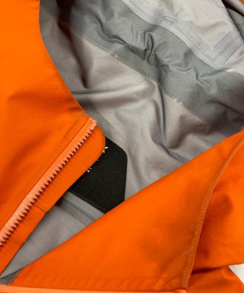 ARC'TERYX（アークテリクス）ARC'TERYX (アークテリクス) BETA JACKET/ベータジャケット オレンジ サイズ:L/Gの古着・服飾アイテム