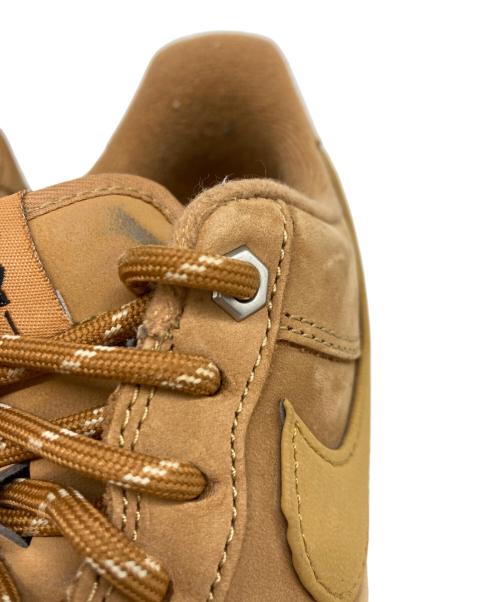 NIKE（ナイキ）NIKE (ナイキ) スニーカー ブラウン サイズ:24.5の古着・服飾アイテム