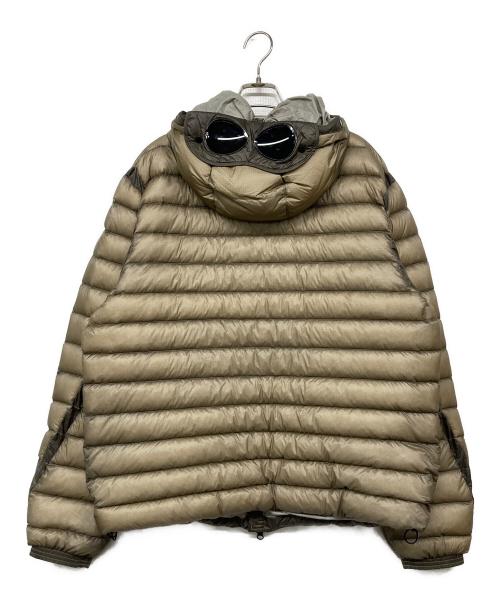 C.P COMPANY（シーピーカンパニー）C.P COMPANY (シーピーカンパニー) DD SHELL GOGGLE DOWN JACKET ベージュ サイズ:XLの古着・服飾アイテム