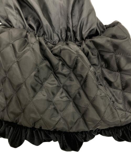 the Barnnet（ザ バーネット）the Barnnet (ザ バーネット) Velvet Puffball Mini Skirt ブラック サイズ:記載なしの古着・服飾アイテム