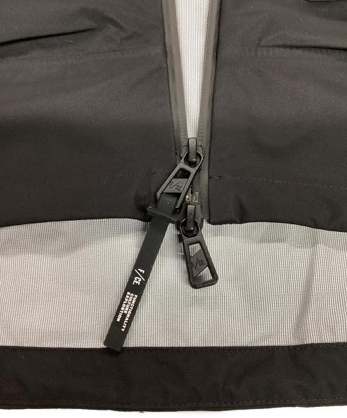 F/CE.（エフシーイー）F/CE. (エフシーイー) PERTEX WATERPROOF UTOPIA JK ブラック サイズ:L 未使用品の古着・服飾アイテム