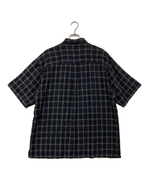 VAN HEUSEN（ヴァンヒューセン/バンヒューゼン）VAN HEUSEN (ヴァンヒューセン/バンヒューゼン) 90’SワイドS/Sシャツ ブラック サイズ:XLの古着・服飾アイテム