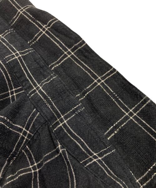 VAN HEUSEN（ヴァンヒューセン/バンヒューゼン）VAN HEUSEN (ヴァンヒューセン/バンヒューゼン) 90’SワイドS/Sシャツ ブラック サイズ:XLの古着・服飾アイテム