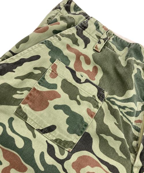 SUPREME（シュプリーム）Supreme (シュプリーム) Military Short/ミリタリーショーツ カーキ サイズ:30の古着・服飾アイテム
