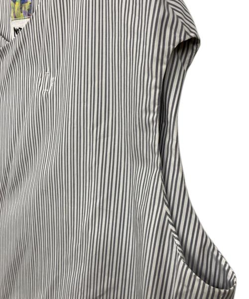 bodysong.（ボディソング）bodysong. (ボディソング) ストライプベスト グレー×ホワイト サイズ:表記無しの古着・服飾アイテム