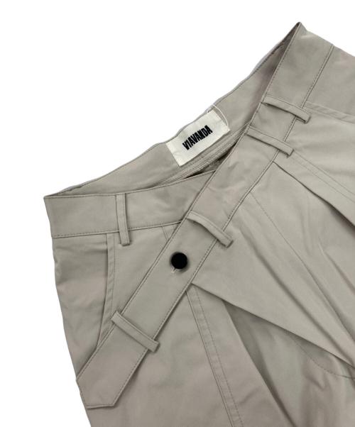 VIAVANDA（ヴィアヴァンダ）viavanda (ヴィアヴァンダ) STRINGS WIDE TRACK PANTS ベージュ サイズ:Sの古着・服飾アイテム