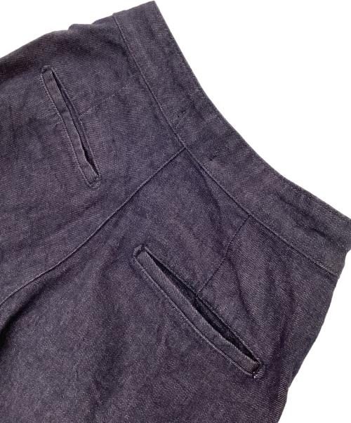 YANUK（ヤヌーク）YANUK (ヤヌーク) クロップドテーパード デニムパンツ インディゴ サイズ:Sの古着・服飾アイテム