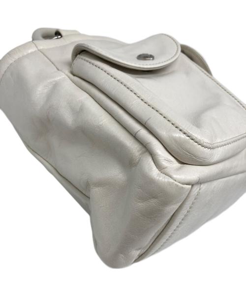 MIU MIU（ミュウミュウ）MIU MIU (ミュウミュウ) 2WAYバッグ アイボリーの古着・服飾アイテム