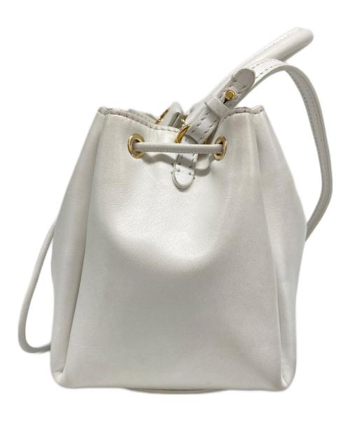 BURBERRY（バーバリー）BURBERRY (バーバリー) ショルダーバッグ アイボリーの古着・服飾アイテム