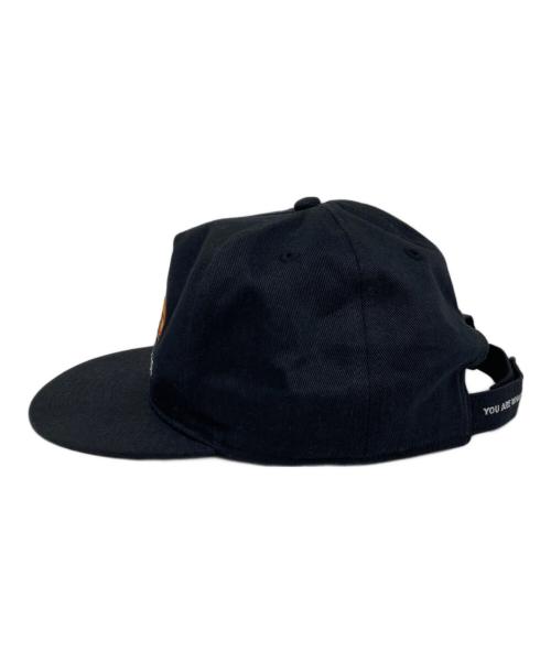 PORSCHE（ポルシェ）PORSCHE (ポルシェ) KAR / L’Art de L’Automobile CAP ブラック サイズ:ONEの古着・服飾アイテム