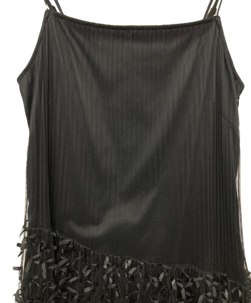 Snidel（スナイデル）Snidel (スナイデル) プリーツバリエキャミワンピース ブラック サイズ:1・F 未使用品の古着・服飾アイテム