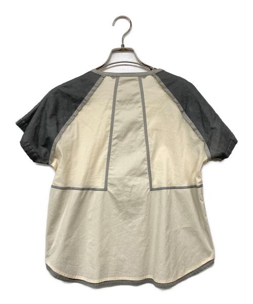 A・POC（エーポック）A・POC (エーポック) デザインシャツ ベージュ サイズ:2の古着・服飾アイテム