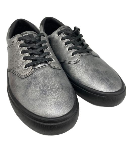 GRAVIS（グラビス）GRAVIS (グラビス) FILTER LEATHER  スニーカー シルバー サイズ:26の古着・服飾アイテム