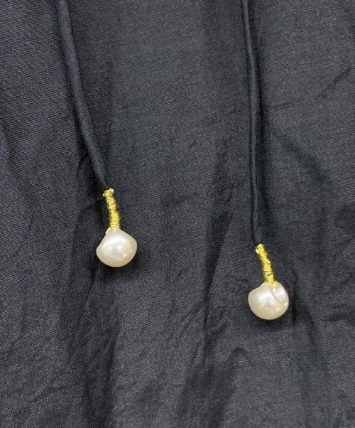 ne quittez pas（ヌキテパ）ne quittez pas (ヌキテパ) COTTON SILK PINTUCK COLLOR DRESS ブラック サイズ:Mの古着・服飾アイテム