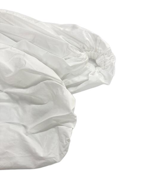 YORI（ヨリ）yori (ヨリ) リボンパフスリーブブラウス ホワイト サイズ:Fの古着・服飾アイテム