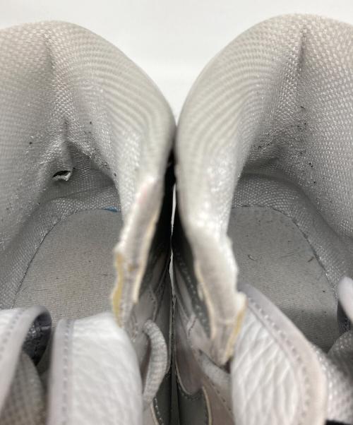 NIKE（ナイキ）NIKE (ナイキ) Air Jordan 1 High OG シルバー サイズ:28の古着・服飾アイテム