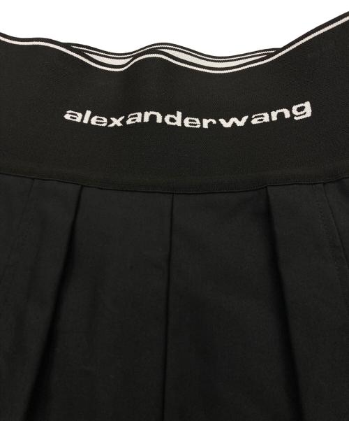 ALEXANDER WANG（アレキサンダー・ワン）ALEXANDER WANG (アレキサンダーワン) ウエストロゴショートパンツ ブラック サイズ:2の古着・服飾アイテム