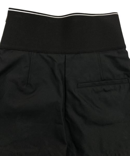 ALEXANDER WANG（アレキサンダー・ワン）ALEXANDER WANG (アレキサンダーワン) ウエストロゴショートパンツ ブラック サイズ:2の古着・服飾アイテム