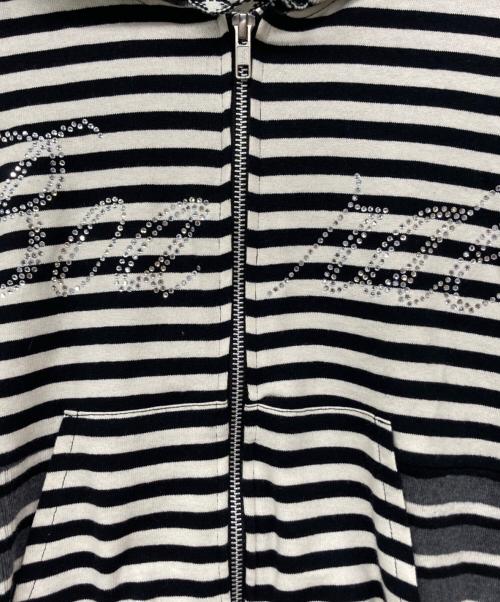 chinatsu aoyama（チナツ アオヤマ）chinatsu aoyama (チナツ アオヤマ) RE Border Zip Parka ホワイト×ブラック サイズ:Fの古着・服飾アイテム