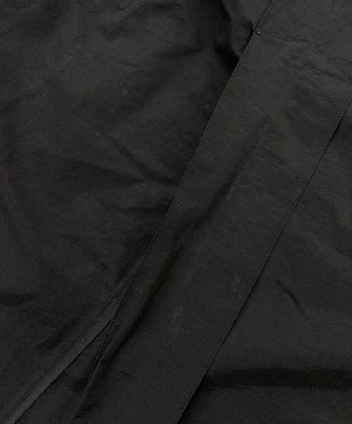 休日と詩（キュウジツトウタ）休日と詩 (キュウジツトウタ) ステンカラーコート ブラック サイズ:記載なしの古着・服飾アイテム