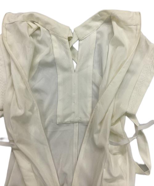 FRAY ID（フレイ アイディー）FRAY ID (フレイ アイディー) ステッチデザインシェイプドレス ホワイト サイズ:Sの古着・服飾アイテム