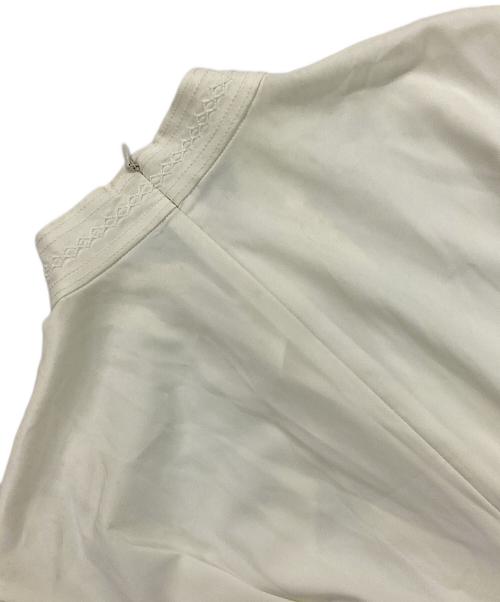 FRAY ID（フレイ アイディー）FRAY ID (フレイ アイディー) ステッチデザインシェイプドレス ホワイト サイズ:Sの古着・服飾アイテム