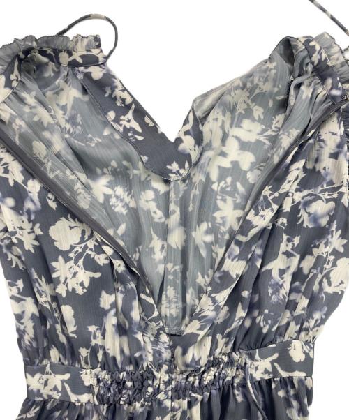 FRAY ID（フレイ アイディー）FRAY ID (フレイ アイディー) サテン柳フレアワンピース グレーの古着・服飾アイテム