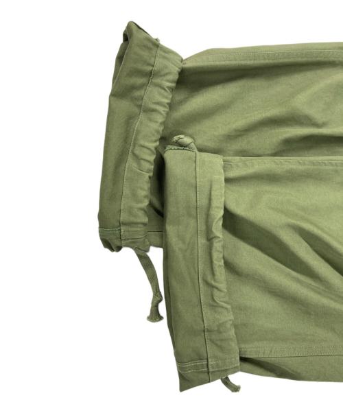 AURALEE（オーラリー）AURALEE (オーラリー) WASHED FINX TWILL FIELD PANTS/ウォッシュドフィンクスツイル フィールドパンツ  グリーン サイズ:1の古着・服飾アイテム
