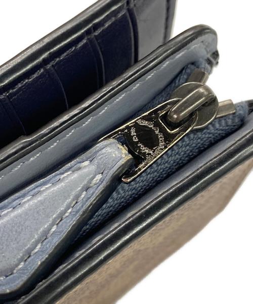 COACH（コーチ）COACH (コーチ) シグネチャー2つ折り財布 ブルー×ベージュの古着・服飾アイテム