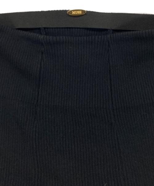 MUSE de Deuxieme Classe（ミューズ ドゥーズィエム クラス）MUSE de Deuxieme Classe (ミューズ ドゥーズィエム クラス) SWING RIB スカート ブラック サイズ:記載なしの古着・服飾アイテム