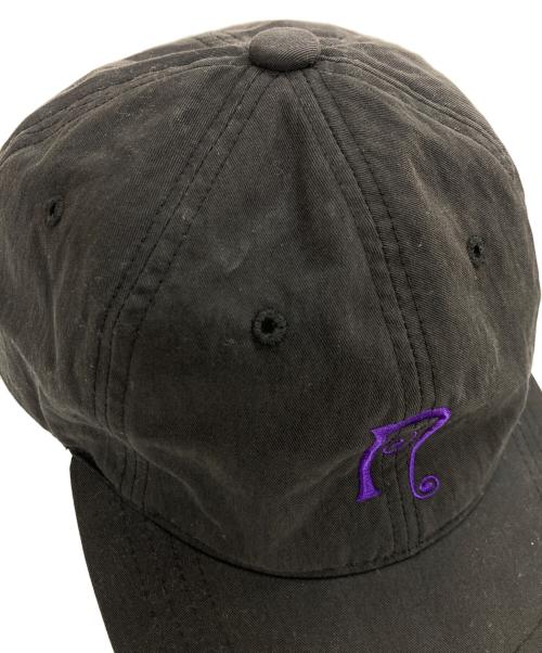 NEPENTHES（ネペンテス）NEPENTHES (ネペンテス) Logo 6-Panel Cap ブラックの古着・服飾アイテム