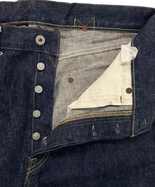 TENDERLOIN（テンダーロイン）TENDERLOIN (テンダーロイン) シンチバックデニムパンツ インディゴ サイズ:32の古着・服飾アイテム