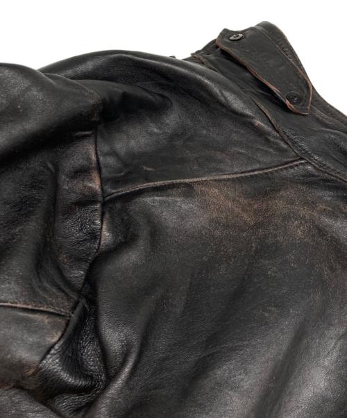 GVF IMPERCUIR GRAULHET（ジーブイエフ）GVF IMPERCUIR GRAULHET (ジーブイエフ) コルビジェジャケット ブラック サイズ:不明の古着・服飾アイテム