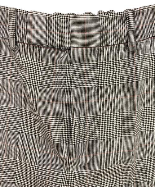 STUMBLY（スタンブリ―）STUMBLY (スタンブリ―) Side Line Combination Pants/サイドラインコンビネーションパンツ グレー サイズ:記載なしの古着・服飾アイテム