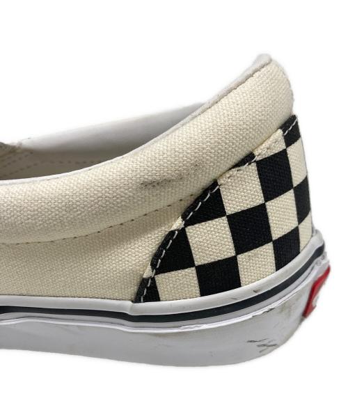 VANS（ヴァンズ）VANS (バンズ) スリッポン ブラック×ホワイト サイズ:9.5の古着・服飾アイテム