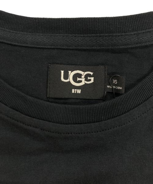 UGG（アグ）UGG (アグ) Thahlia Cropped Logo Tee ブラック サイズ:XS 未使用品の古着・服飾アイテム