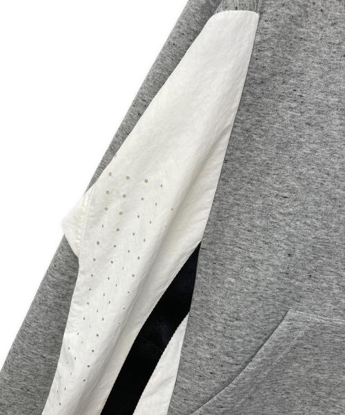 NIKE（ナイキ）NIKE (ナイキ) sacai (サカイ) NRG Pullover Hoodie/プルオーバーフーディー グレー サイズ:Mの古着・服飾アイテム