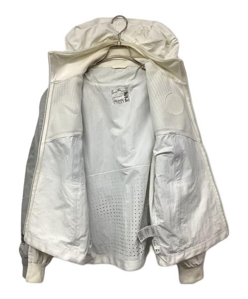 NIKE（ナイキ）NIKE (ナイキ) sacai (サカイ) NRG LAYERED JKT/NRGレイヤードジャケット グレー サイズ:Mの古着・服飾アイテム