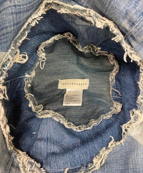 INNOCENCENYC（イノセンスニューヨーク）INNOCENCENYC (イノセンスニューヨーク) デストロイ バケットハット インディゴの古着・服飾アイテム