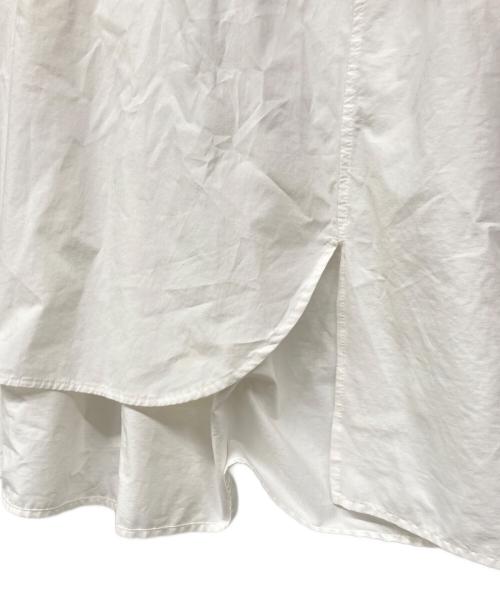 YOKO CHAN（ヨーコチャン）YOKO CHAN (ヨーコチャン) バックティアードブラウス ホワイト サイズ:36の古着・服飾アイテム