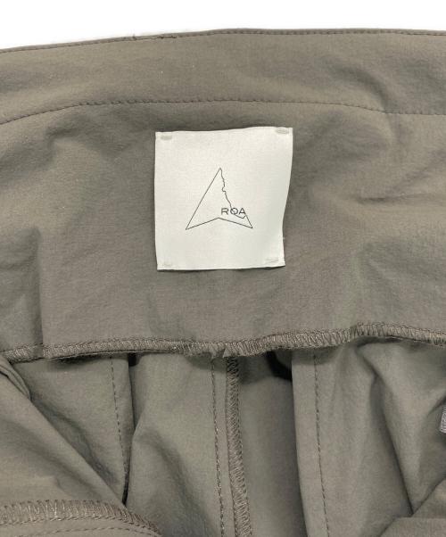 ROA（ロア）ROA (ロア) technical trousers グレー サイズ:Sの古着・服飾アイテム